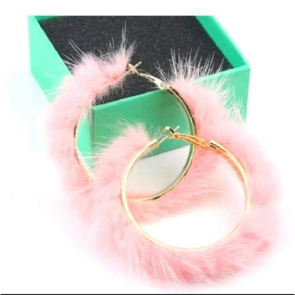 New White Fur Hoop Earrings - Picture 2 of 3